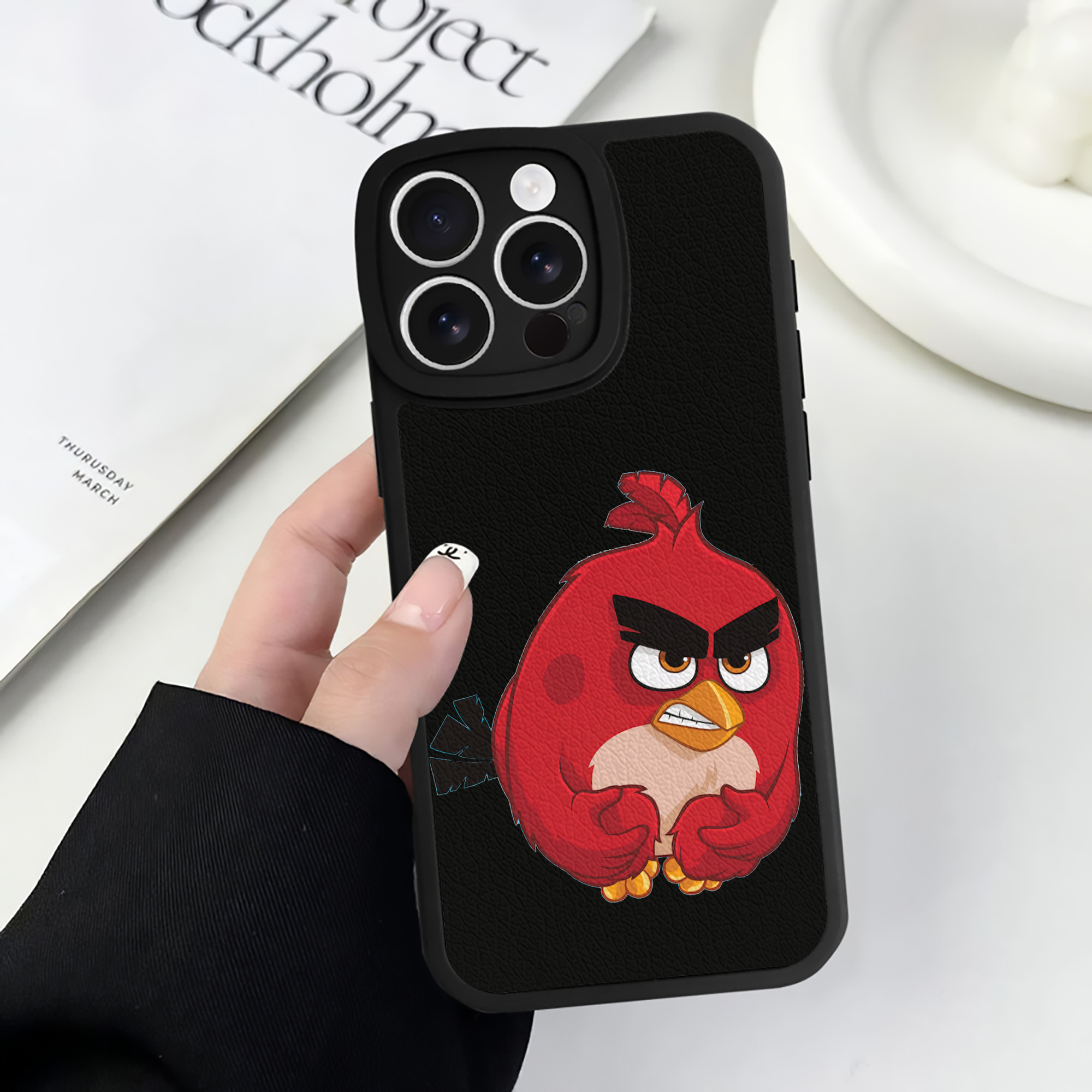 （画像用） Angry Birds アングリーバード 【iPhone 16シリーズ対応】シリコンスマホケース（レザー調） 材質：シリコン
